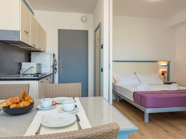 Resort del Mar : photo 5 de la chambre appartement 2 chambres avec balcon (6 personnes)