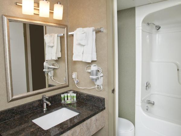 The Oakes Hotel Overlooking the Falls : photo 1 de la chambre chambre cour intérieure 2 lits queen-size 