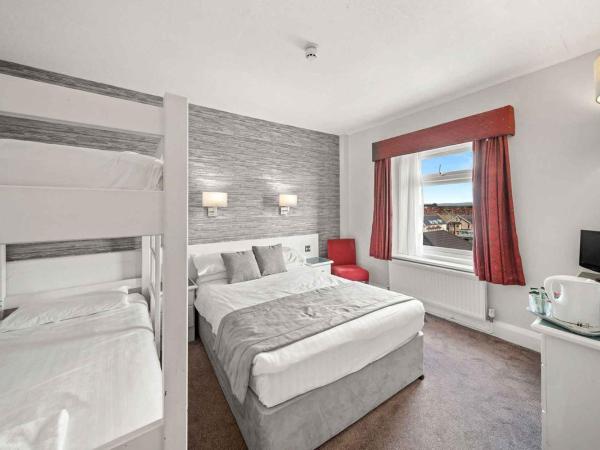 Cliffs Hotel : photo 2 de la chambre chambre familiale (2 adultes et 2 enfants)