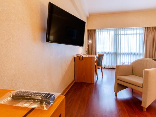 Hotel Roma : photo 10 de la chambre chambre familiale