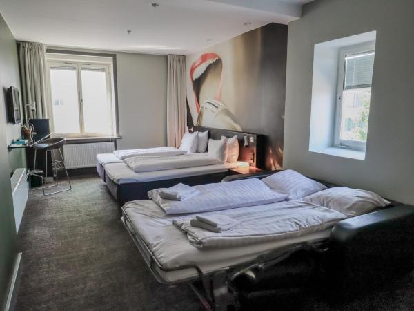 Comfort Hotel Malmö : photo 6 de la chambre chambre familiale