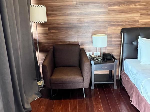 Lewiinski's Hotel : photo 10 de la chambre suite exécutive