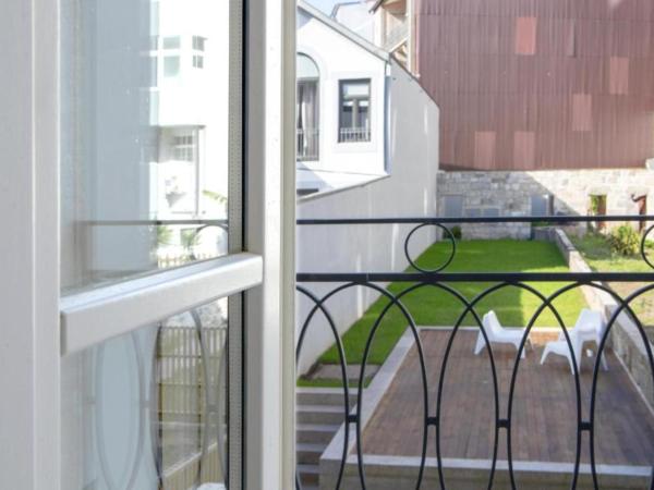 MyStay Porto Bolhão - Pool & Garden : photo 9 de la chambre appartement avec balcon