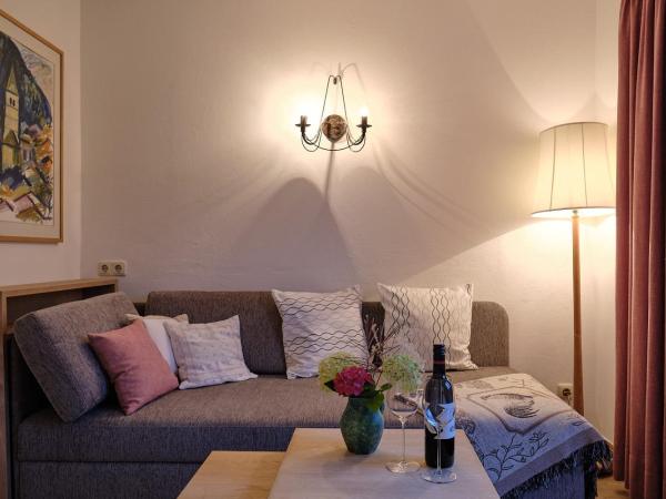 Pension Landhaus Gasteiger : photo 4 de la chambre chambre familiale