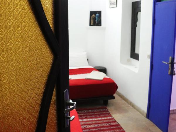 Hotel Dar El Qdima : photo 2 de la chambre chambre triple basique