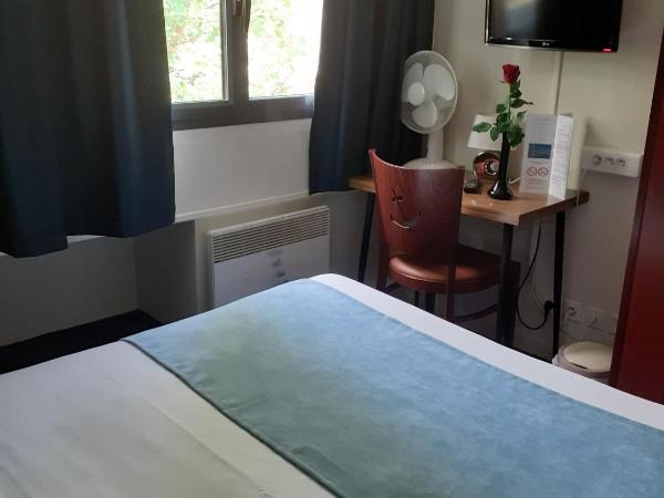 Hôtel Les Gens de Mer La Rochelle : photo 7 de la chambre chambre double