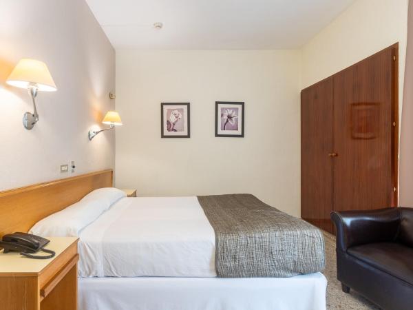 Hotel Leuka : photo 5 de la chambre chambre double