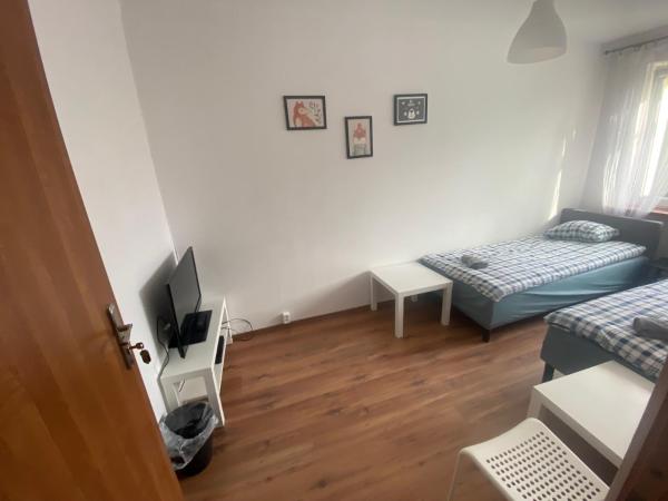 Pokoje Bora-Komorowskiego : photo 4 de la chambre chambre double standard avec salle de bains commune