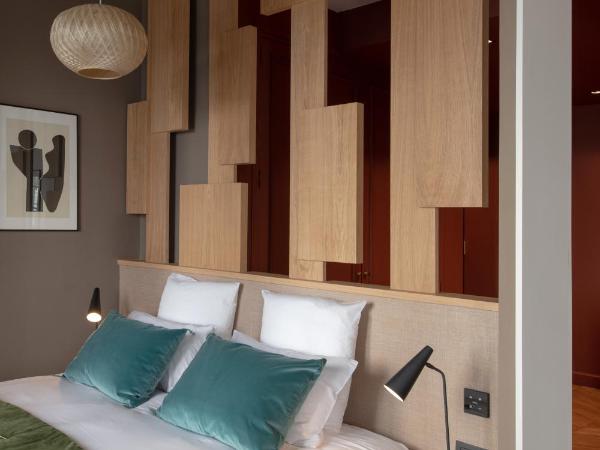MiHotel Plat : photo 3 de la chambre suite supérieure « nacarat »