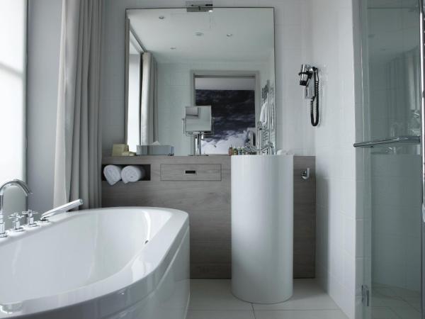 Le Grand Balcon Hotel : photo 2 de la chambre chambre double supérieure