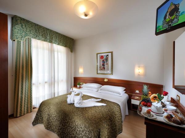 Hotel Eden : photo 2 de la chambre chambre double ou lits jumeaux Économique