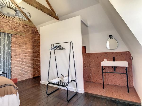 Maison Lacase : photo 3 de la chambre chambre double deluxe avec douche