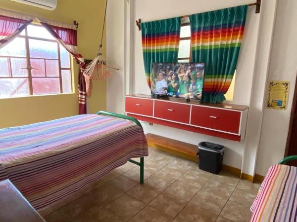 Hostal Mixteco Naba Nandoo : photo 2 de la chambre chambre lits jumeaux standard avec salle de bains commune