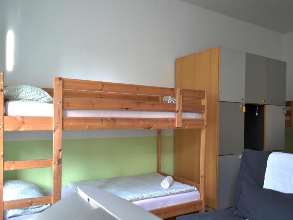 Oskars Absteige : photo 3 de la chambre lit dans dortoir mixte de 8 lits 