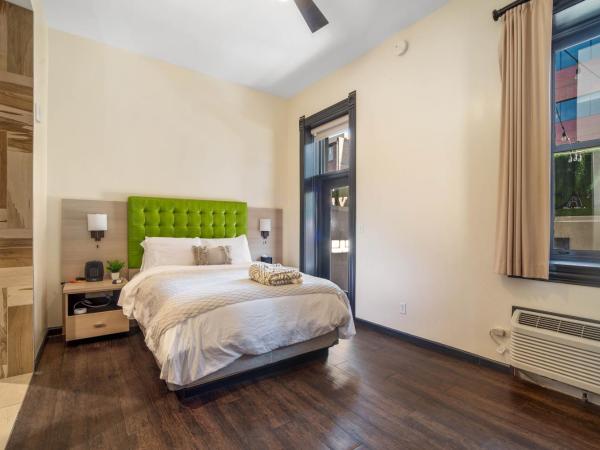 Good Hotels Downtown Denver : photo 6 de la chambre studio avec balcon