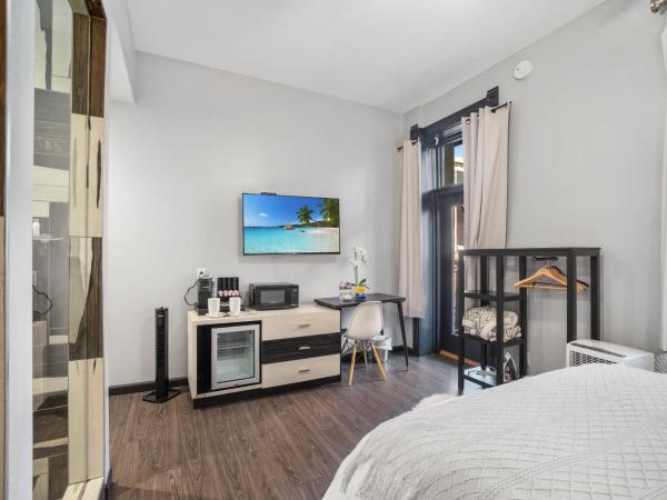 Good Hotels Downtown Denver : photo 2 de la chambre studio avec balcon