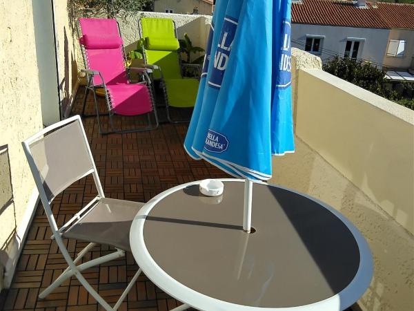 Charmante chambre avec vue mer : photo 9 de la chambre chambre double deluxe - vue sur mer