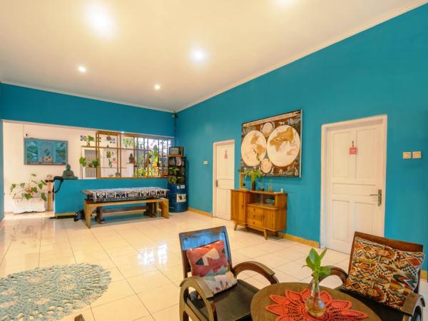 Happy Buddha Yogyakarta : photo 10 de la chambre chambre double standard avec climatisation