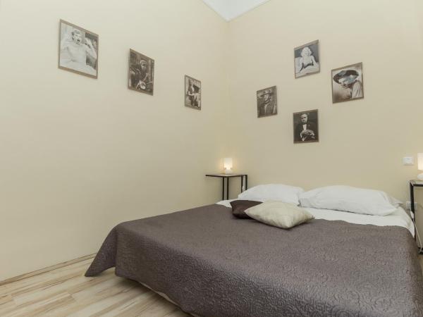 Budapest Bed and Breakfast : photo 1 de la chambre chambre double standard avec baignoire