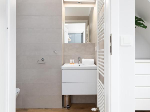 Apartamenty Koło Brzegu by Noclegi Renters : photo 5 de la chambre studio