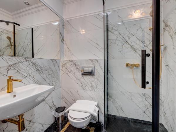 Dworek Kurowski : photo 5 de la chambre chambre familiale deluxe