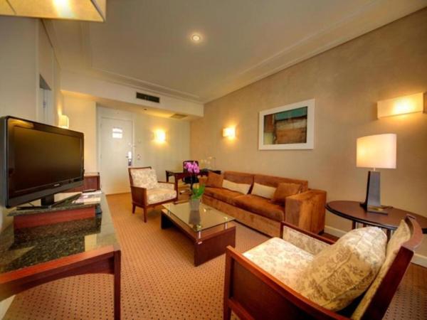 Radisson Hotel Curitiba : photo 3 de la chambre royal suite queen