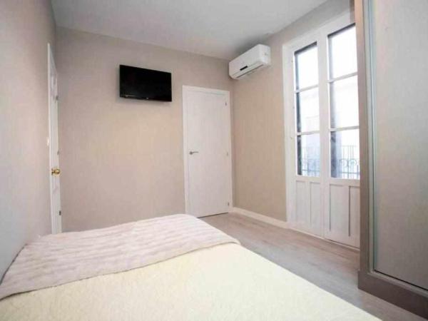 Hostal Viena Plaza Nueva : photo 2 de la chambre chambre simple