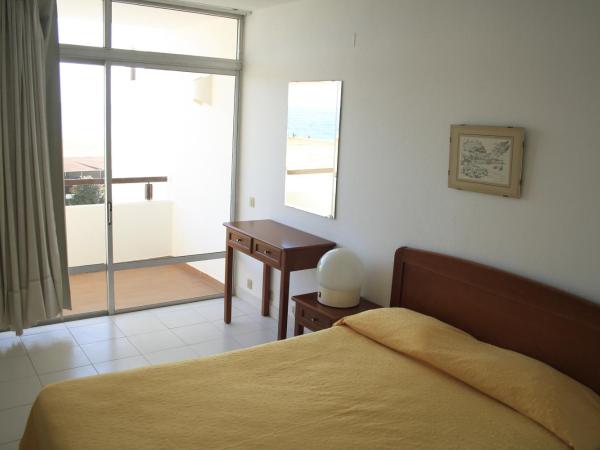 Edificio Albufeira Apartamentos A. Local - Albuturismo Lda : photo 8 de la chambre appartement 1 chambre - vue latérale mer