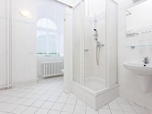 OREA Spa Hotel Bohemia Mariánské Lázně : photo 4 de la chambre chambre double ou lits jumeaux deluxe avec balcon