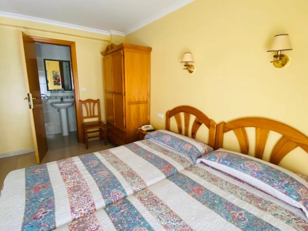 Hostal L'Anfora : photo 4 de la chambre chambre double ou lits jumeaux