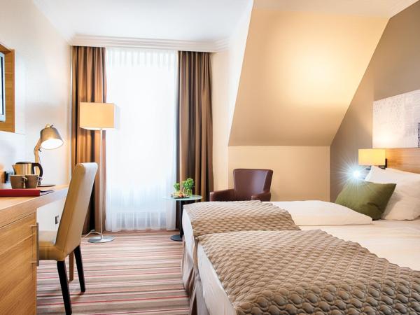 Leonardo Hotel Hamburg Stillhorn : photo 1 de la chambre chambre double ou lits jumeaux confort 