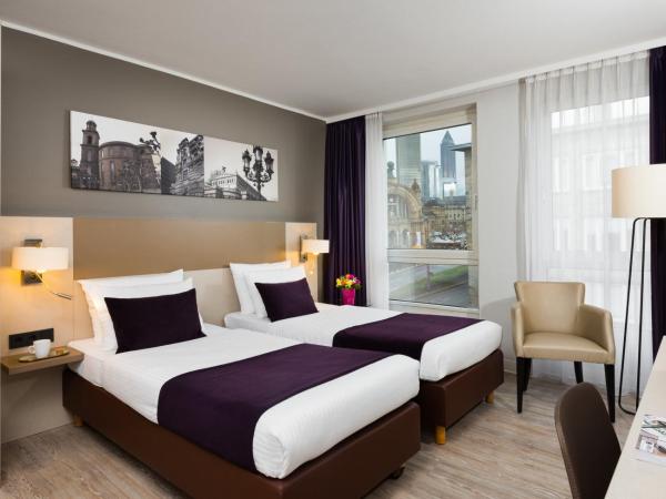 Leonardo Hotel Frankfurt City Center : photo 3 de la chambre chambre double ou lits jumeaux confort
