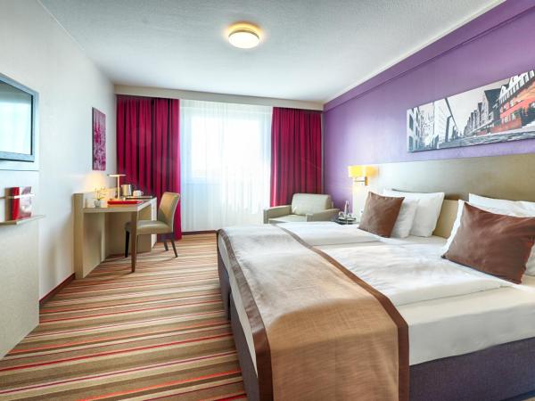 Leonardo Hotel Köln : photo 1 de la chambre chambre double ou lits jumeaux supérieure