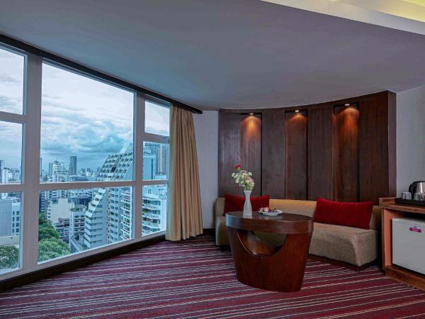 Ambassador Hotel Bangkok - SHA Extra Plus : photo 3 de la chambre suite supérieure lit double aile sky