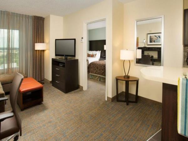 Staybridge Suites Houston West - Energy Corridor, an IHG Hotel : photo 8 de la chambre suite 1 chambre lit king-size - non-fumeurs