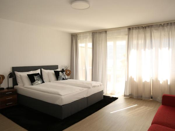 Al Pozz Boutique Resort : photo 10 de la chambre chambre double deluxe - vue sur lac