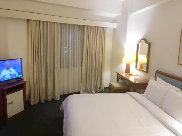 Paragon Wahid Hasyim : photo 3 de la chambre chambre lit king-size deluxe