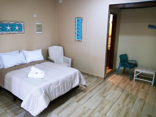 Sabatico Beach House : photo 5 de la chambre chambre triple standard