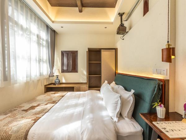 Tongli 1917 Best South Inn : photo 2 de la chambre roc style double room