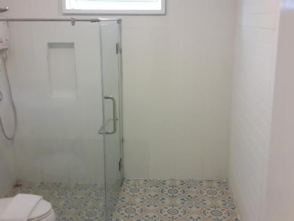 PP Blue Sky Resort-SHA Plus : photo 10 de la chambre bungalow sur la plage