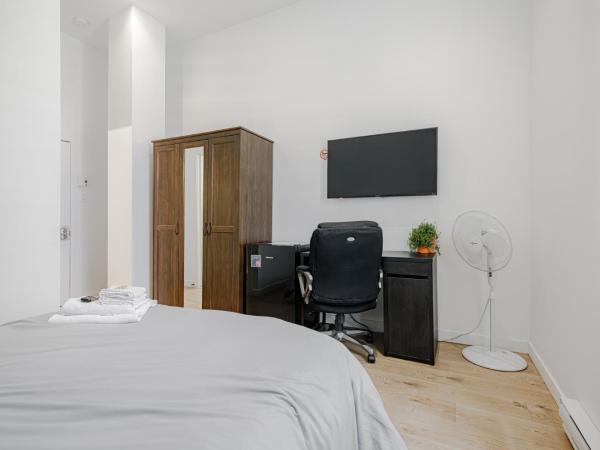HoMa Homestay Hotel by Olympic Stadium Montreal Auberge-Hostel : photo 5 de la chambre chambre double Économique
