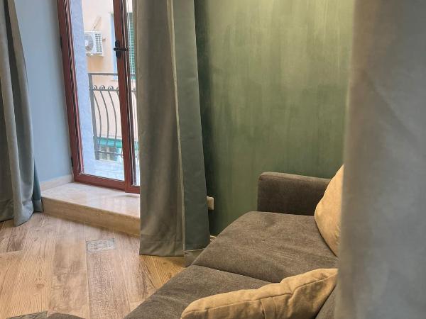 Real Giardinetto a Toledo : photo 9 de la chambre chambre quadruple avec salle de bains privative