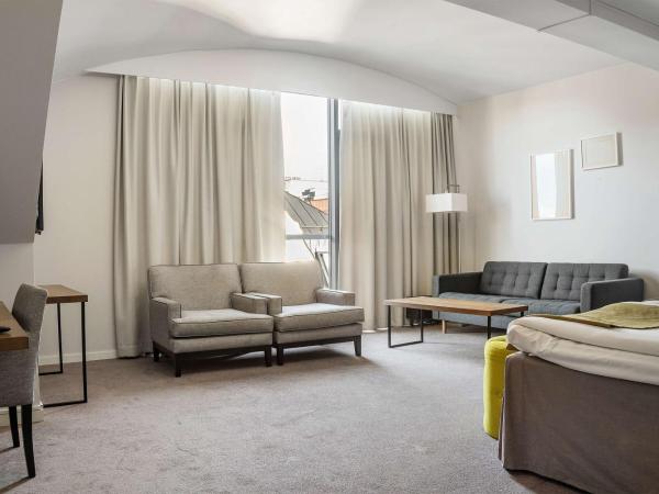 Best Western Plus Hotel Plaza : photo 1 de la chambre chambre familiale