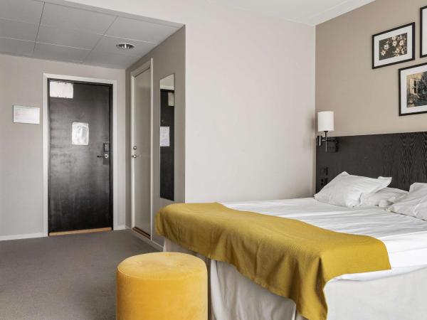 Best Western Plus Hotel Plaza : photo 4 de la chambre chambre lit king-size