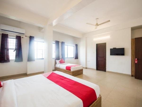 Primrose Guest House : photo 2 de la chambre chambre triple exécutive