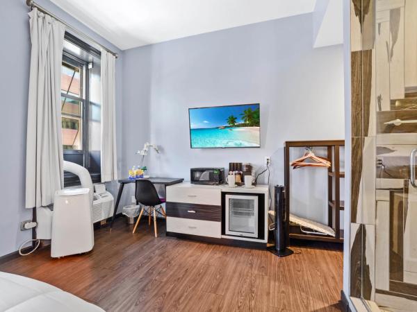 Good Hotels Downtown Denver : photo 2 de la chambre studio avec balcon