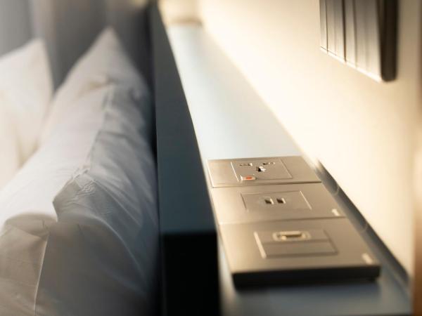 Hotel Bencoolen at Hong Kong Street : photo 4 de la chambre chambre supérieure deluxe avec lit queen-size (nouvelle aile)