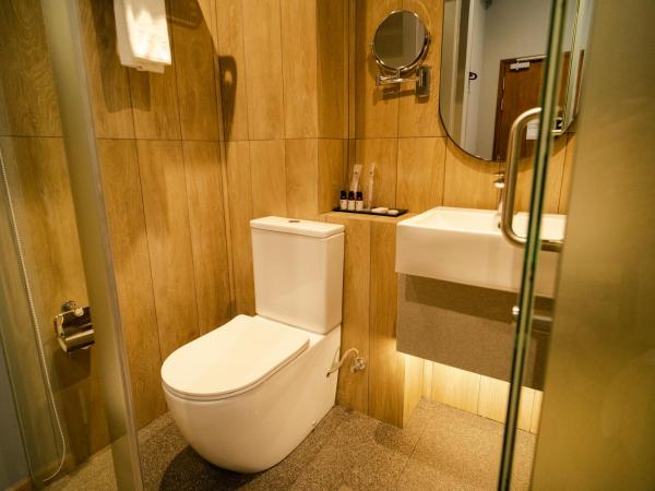 Hotel Bencoolen at Hong Kong Street : photo 6 de la chambre chambre supérieure deluxe avec lit queen-size (nouvelle aile)