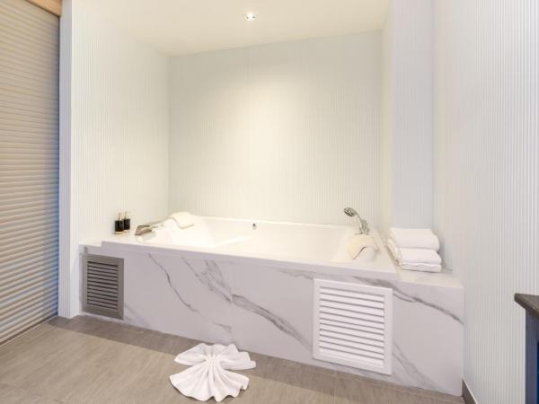 Bhukitta Boutique Hotel Phuket Town : photo 5 de la chambre two-bedroom suite + free coworking space