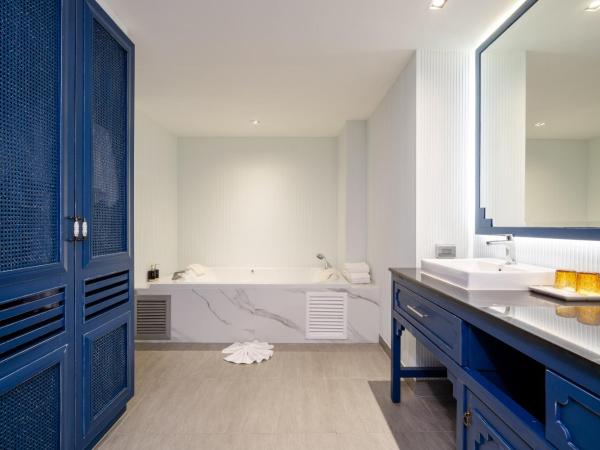 Bhukitta Boutique Hotel Phuket Town : photo 9 de la chambre two-bedroom suite + free coworking space